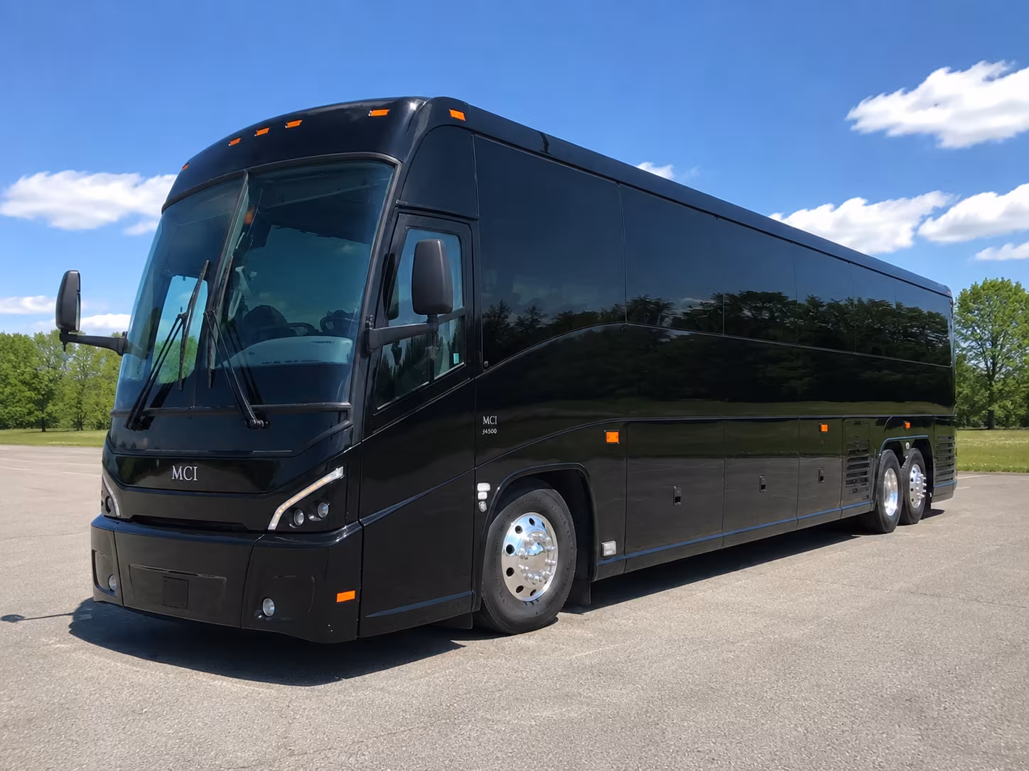 charter buses for mystic new haven and hartford field trips