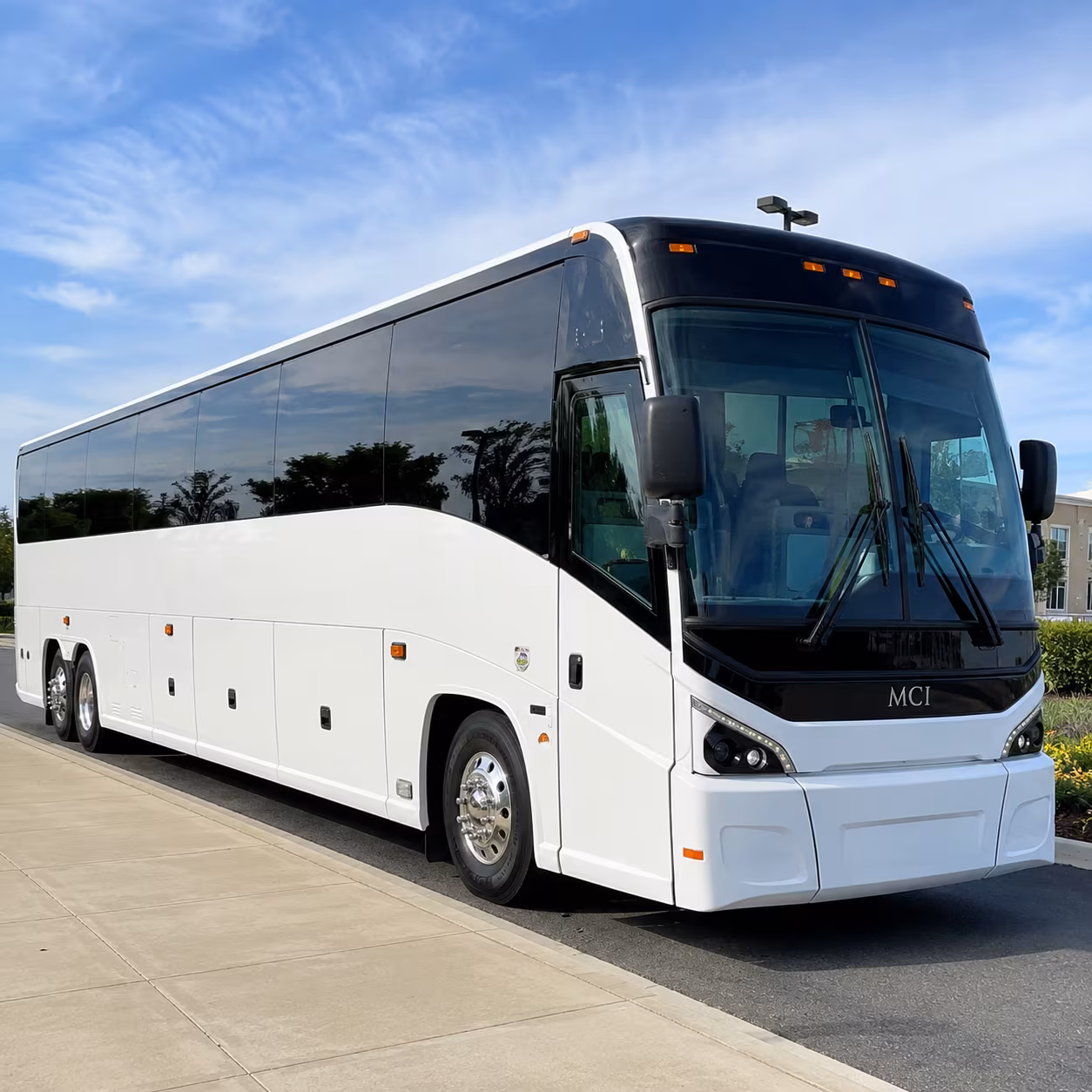 corporate airport shuttles between stratford and every major gateway