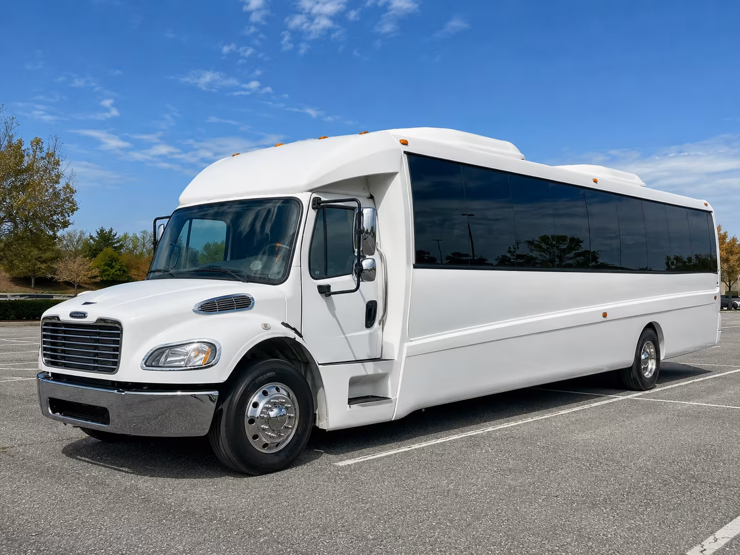 stratford 30 passenger party bus